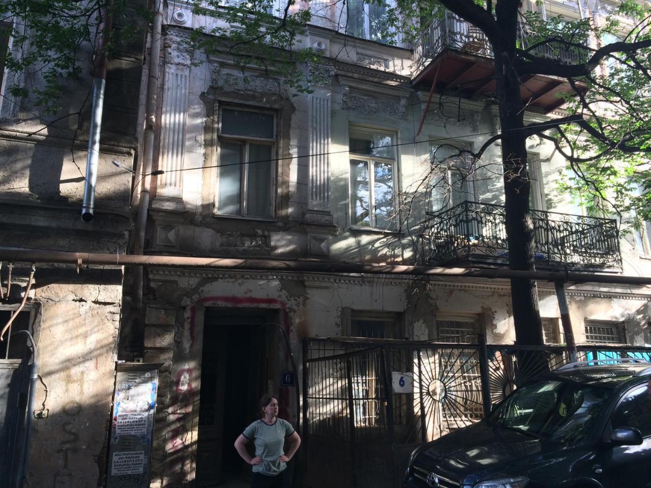Apartment Ekako Tiflis Exterior foto