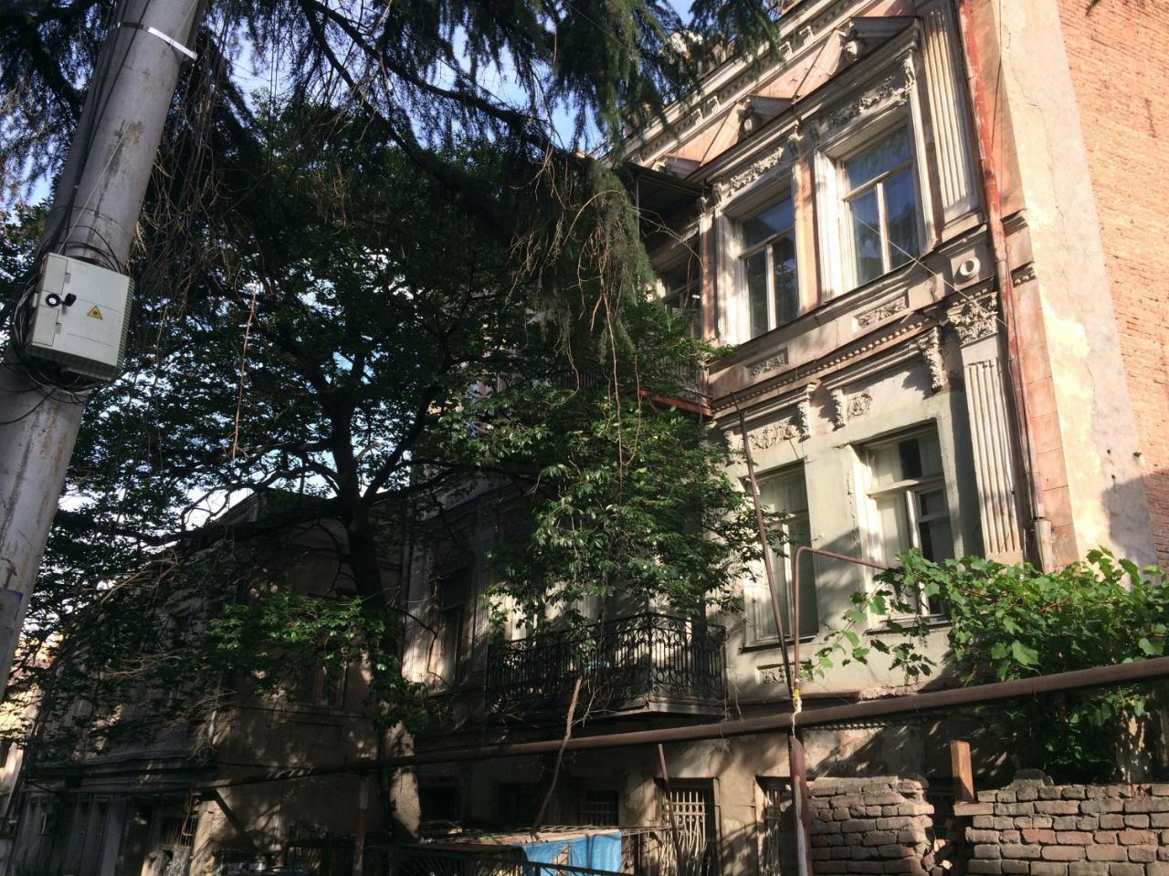 Apartment Ekako Tiflis Exterior foto
